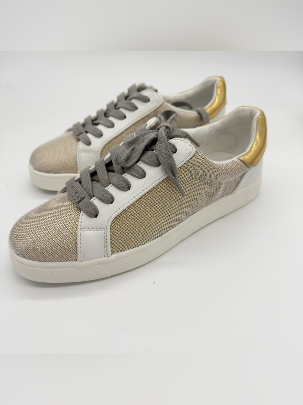 Circus by Sam Edelman Beige, White & Gold Low-Top Sneakers